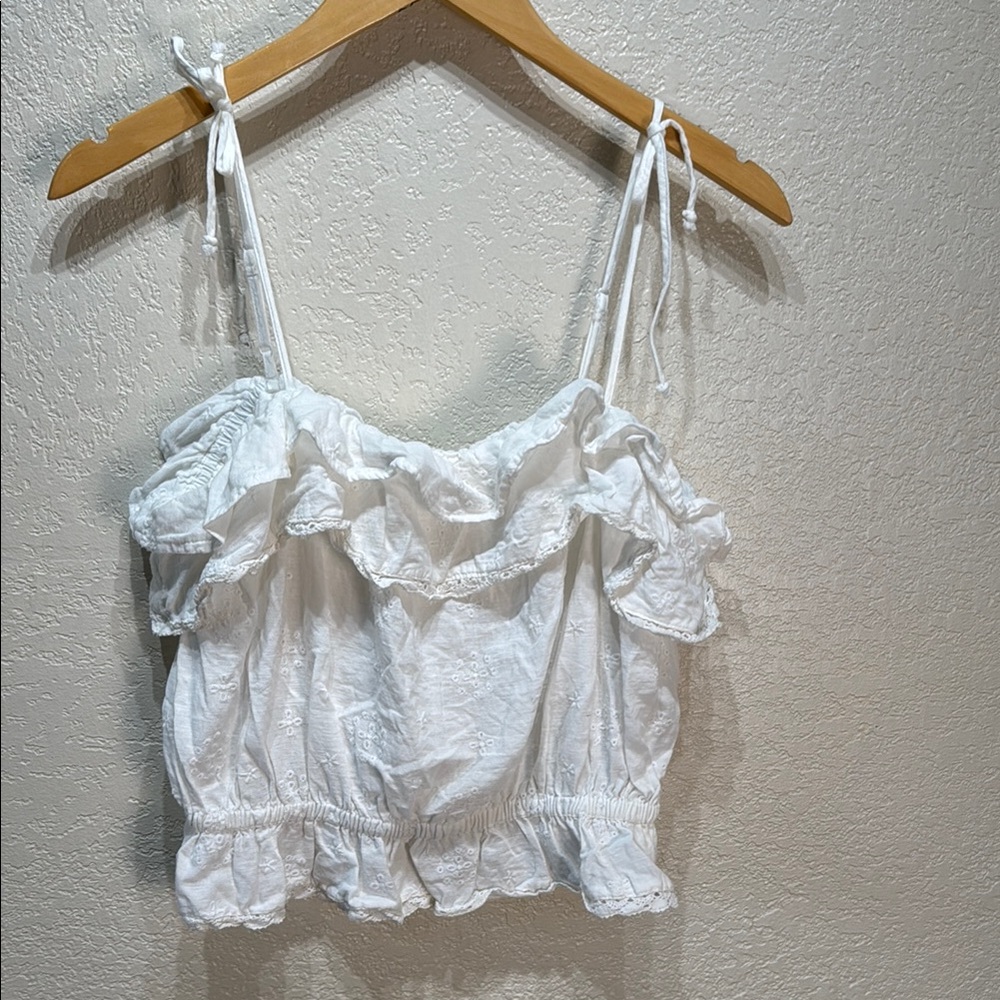 American Eagle Women's Large White Ruffled Tie Shoulder Crop Top‎